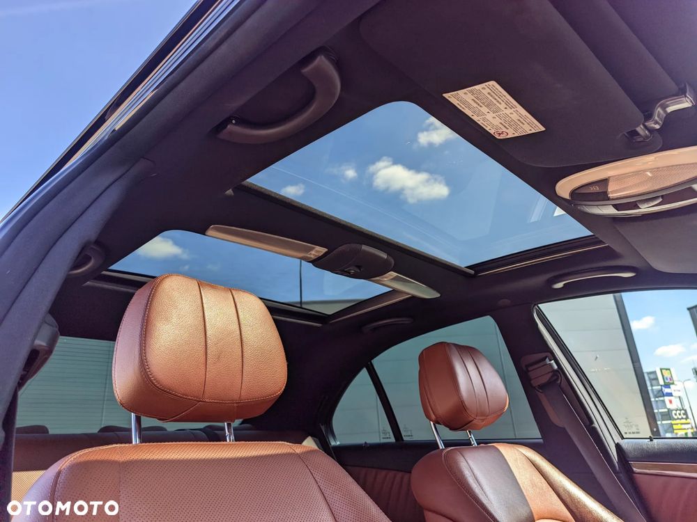 Mercedes-Benz Klasa E 300 BLUETEC Avantgarde - 13