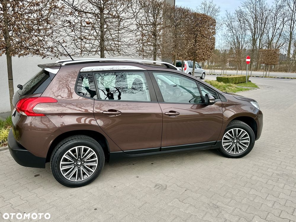 Peugeot 2008 PureTech 82 Allure - 21