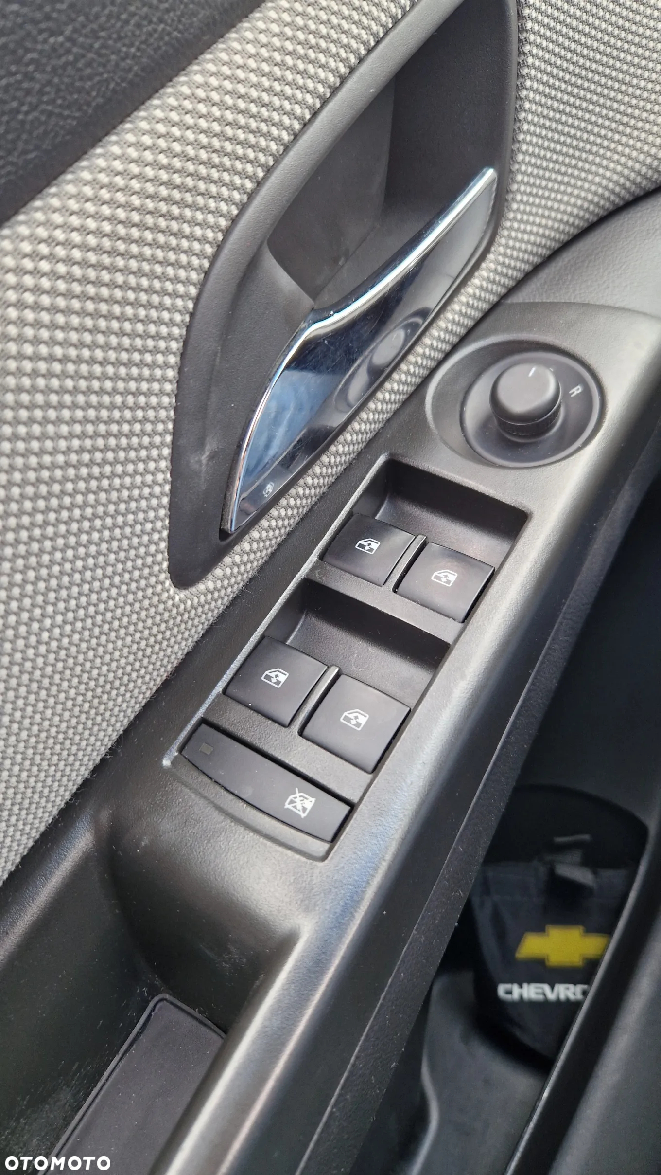 Chevrolet Cruze 1.8 LS - 17