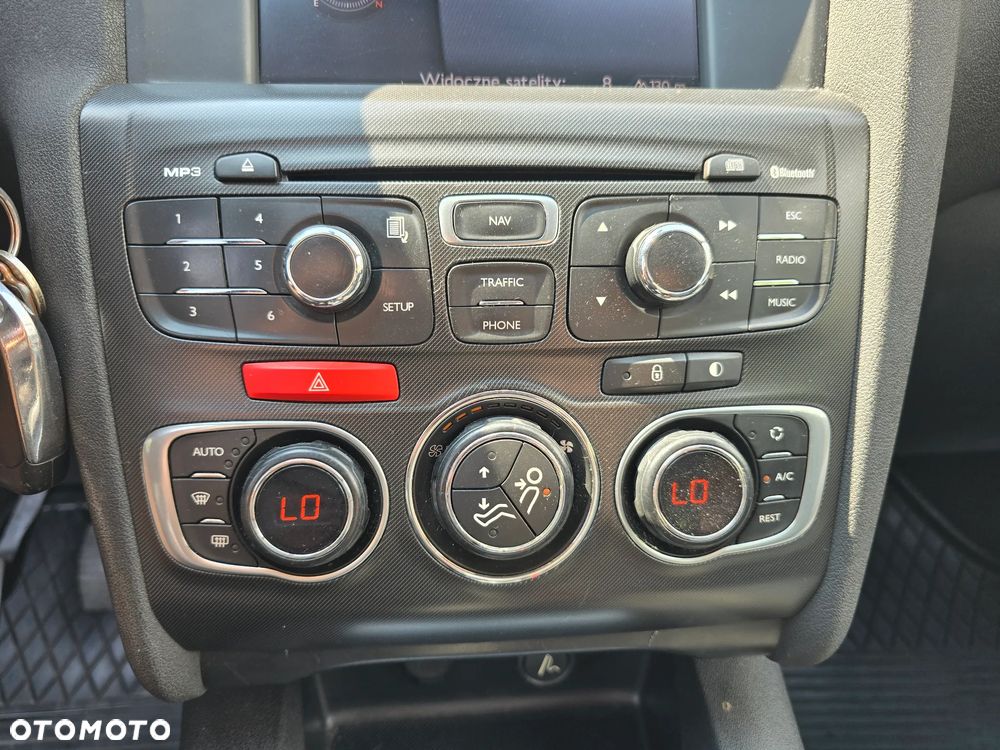 Citroën C4 1.6 HDi Exclusive - 12