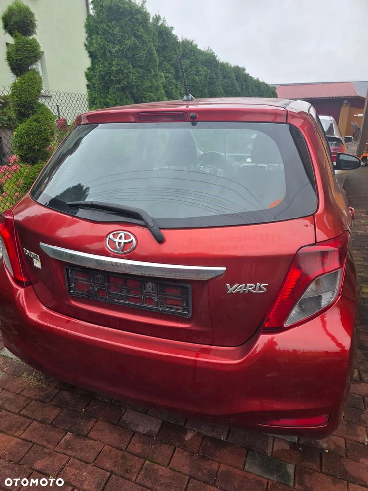 Toyota Yaris 1.33 Sol - 4