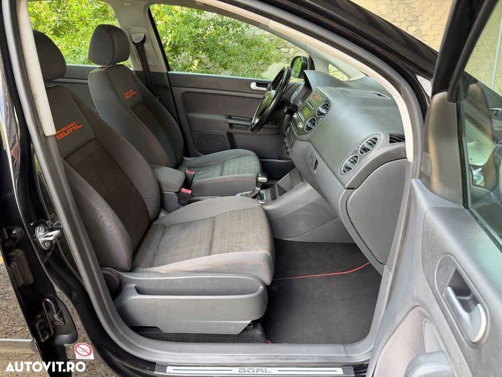 Volkswagen Golf Plus 1.9 TDI DSG Goal - 10