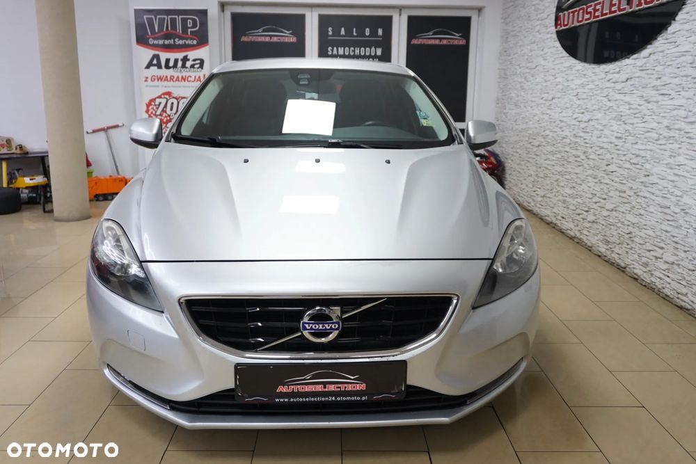 Volvo V40 D2 Geartronic Kinetic - 2