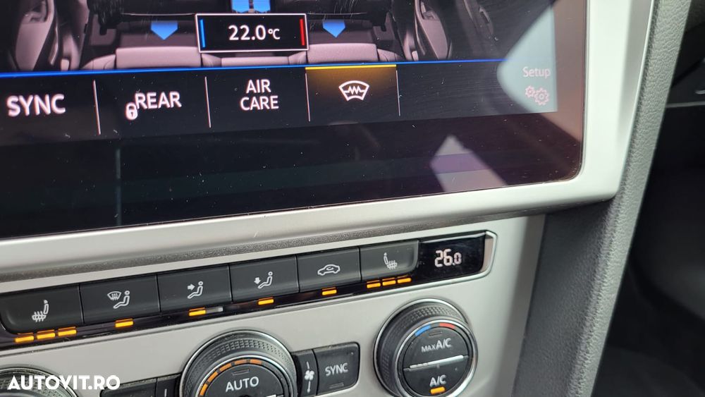 Volkswagen Passat 2.0 TDI DSG Highline - 17