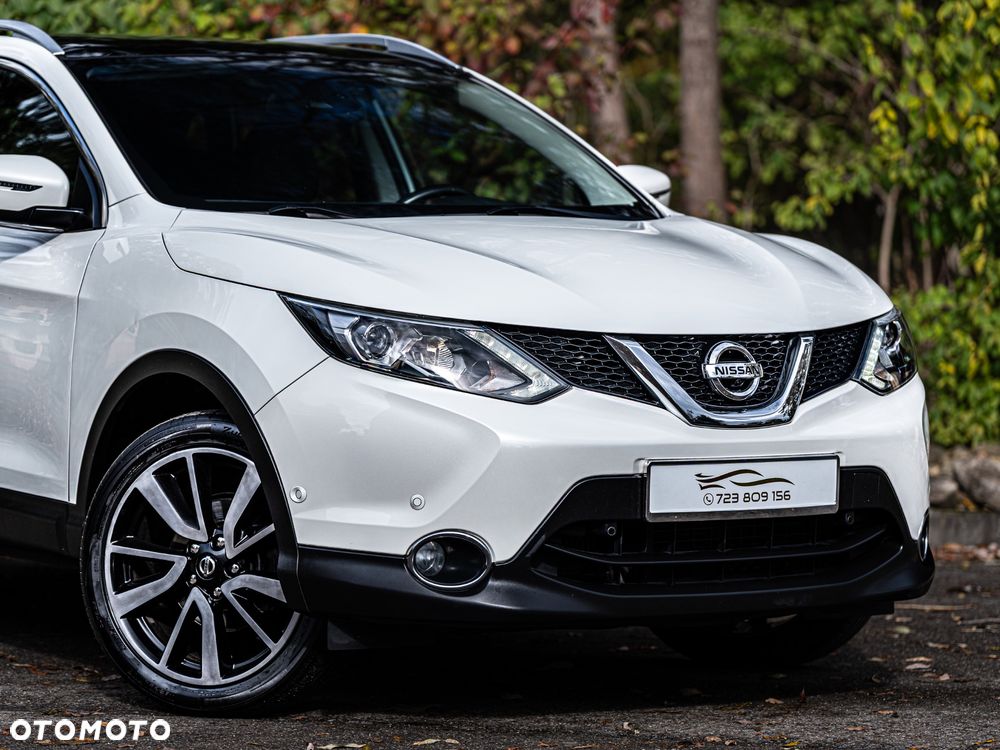 Nissan Qashqai 1.6 dCi TEKNA - 15