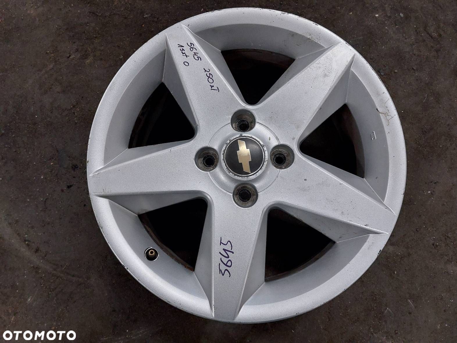 FELGA ALUMINIOWA 4x114,3 7Jx17 ET49 FI56,6 CHEVROLET EPICA II - 1