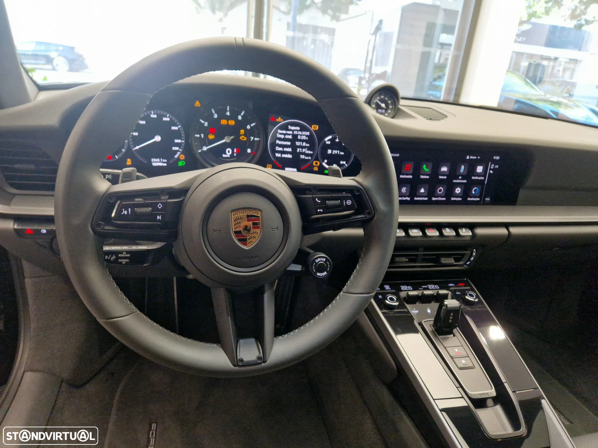 Porsche 911 Série F - 19
