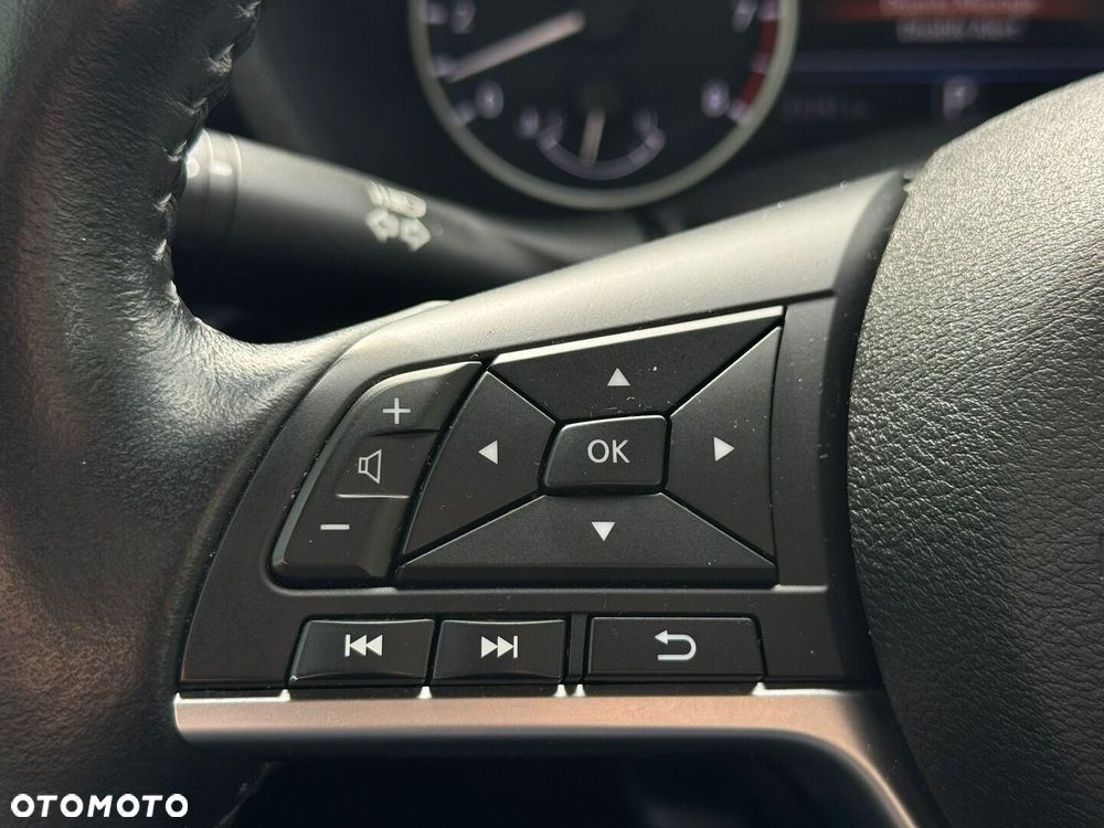 Nissan Sentra - 23