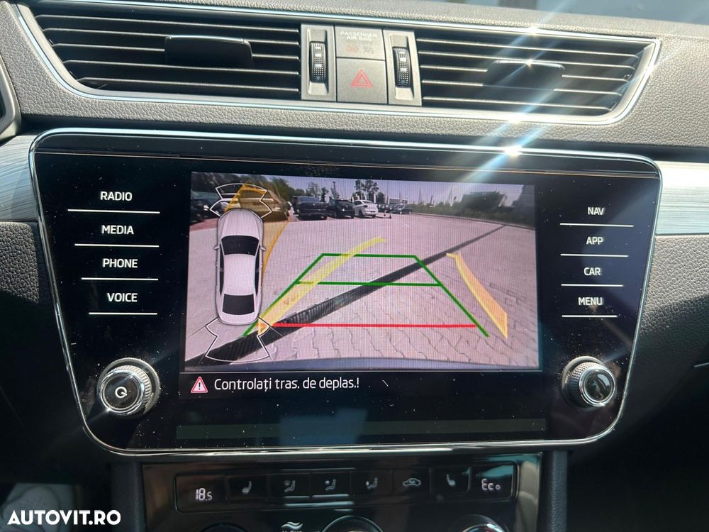 Skoda Superb 1.4 TSI DSG Ambition - 24