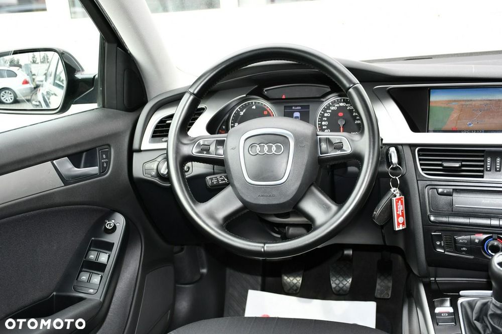 Audi A4 Avant 2.0 TDI - 20