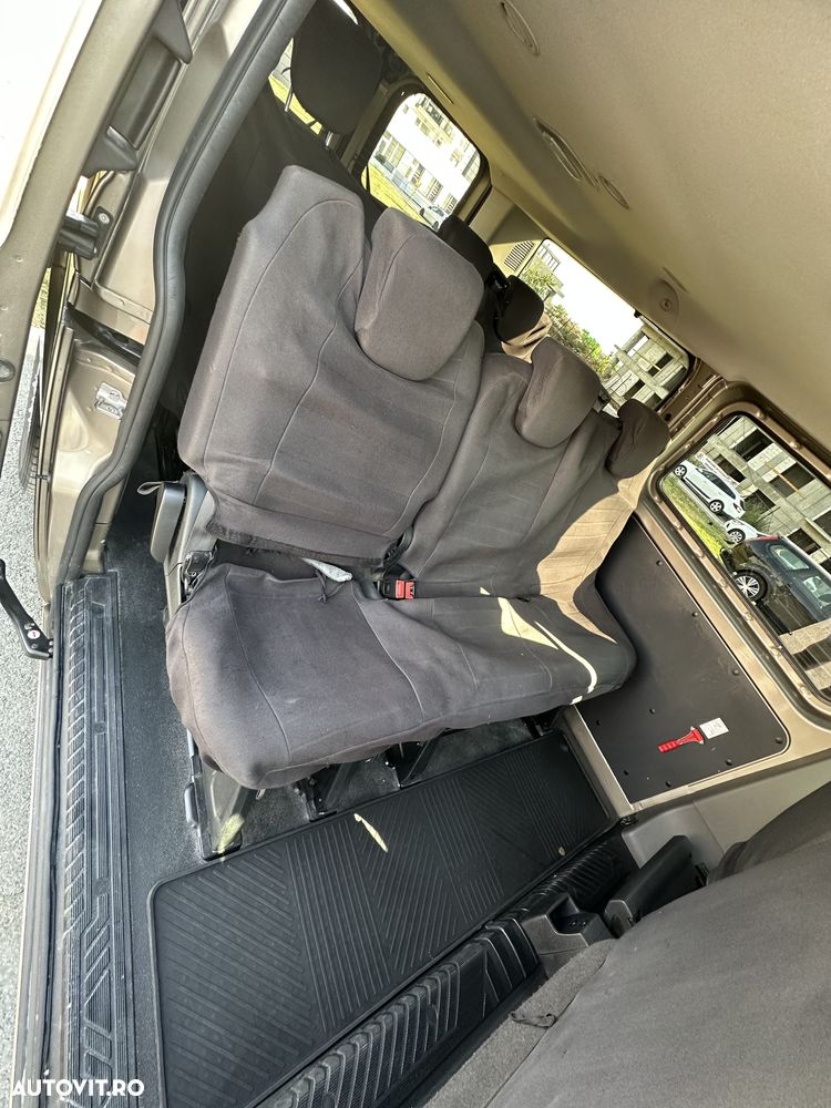 Ford Transit Custom - 8