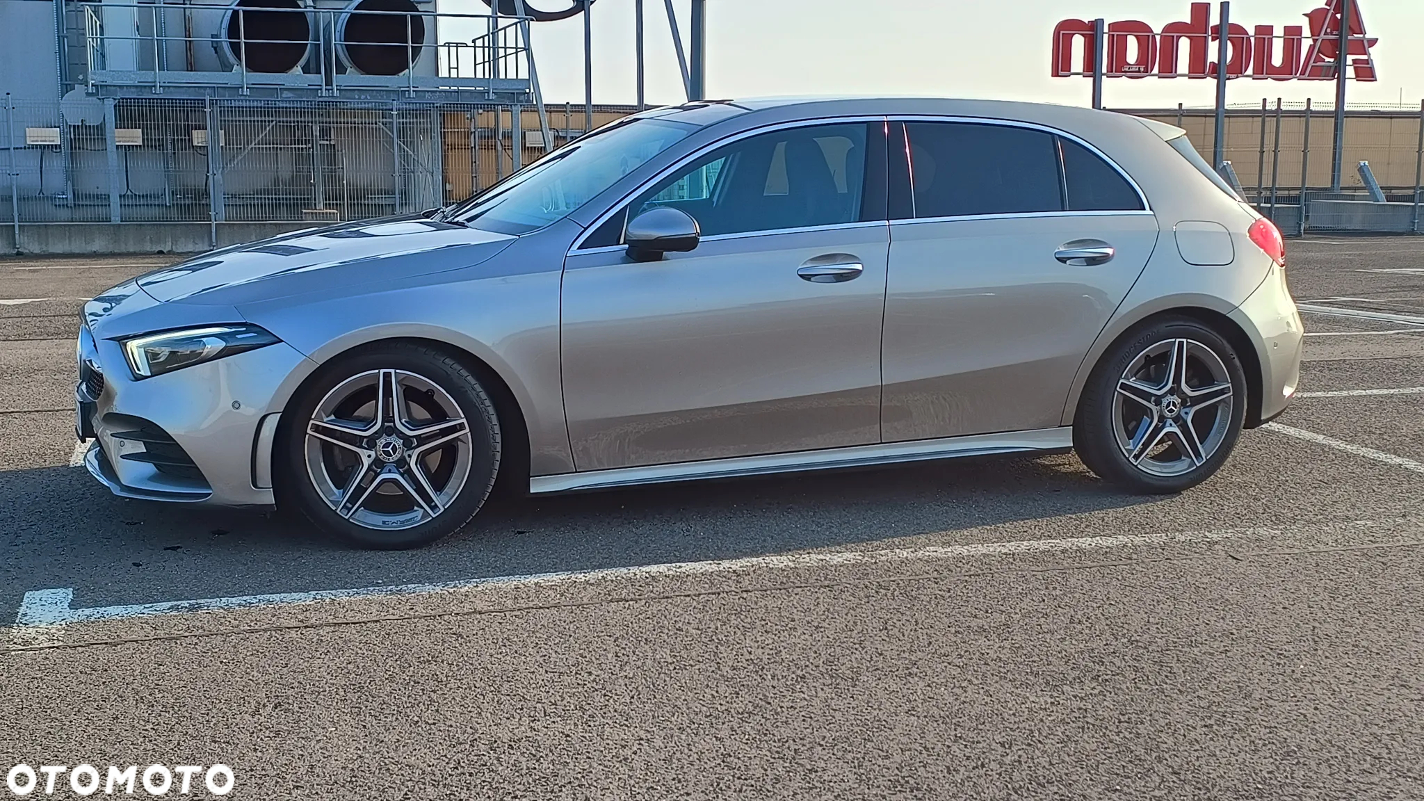 Mercedes-Benz Klasa A 200 AMG Line 7G-DCT - 2