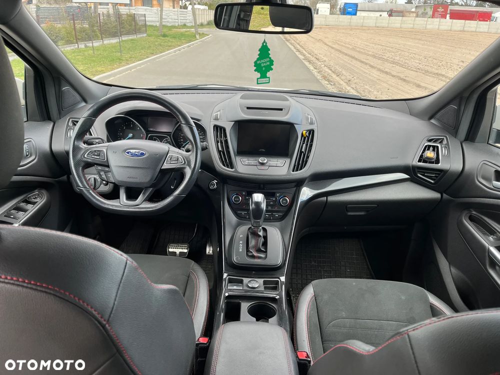 Ford Kuga 2.0 TDCi AWD ST-Line - 11