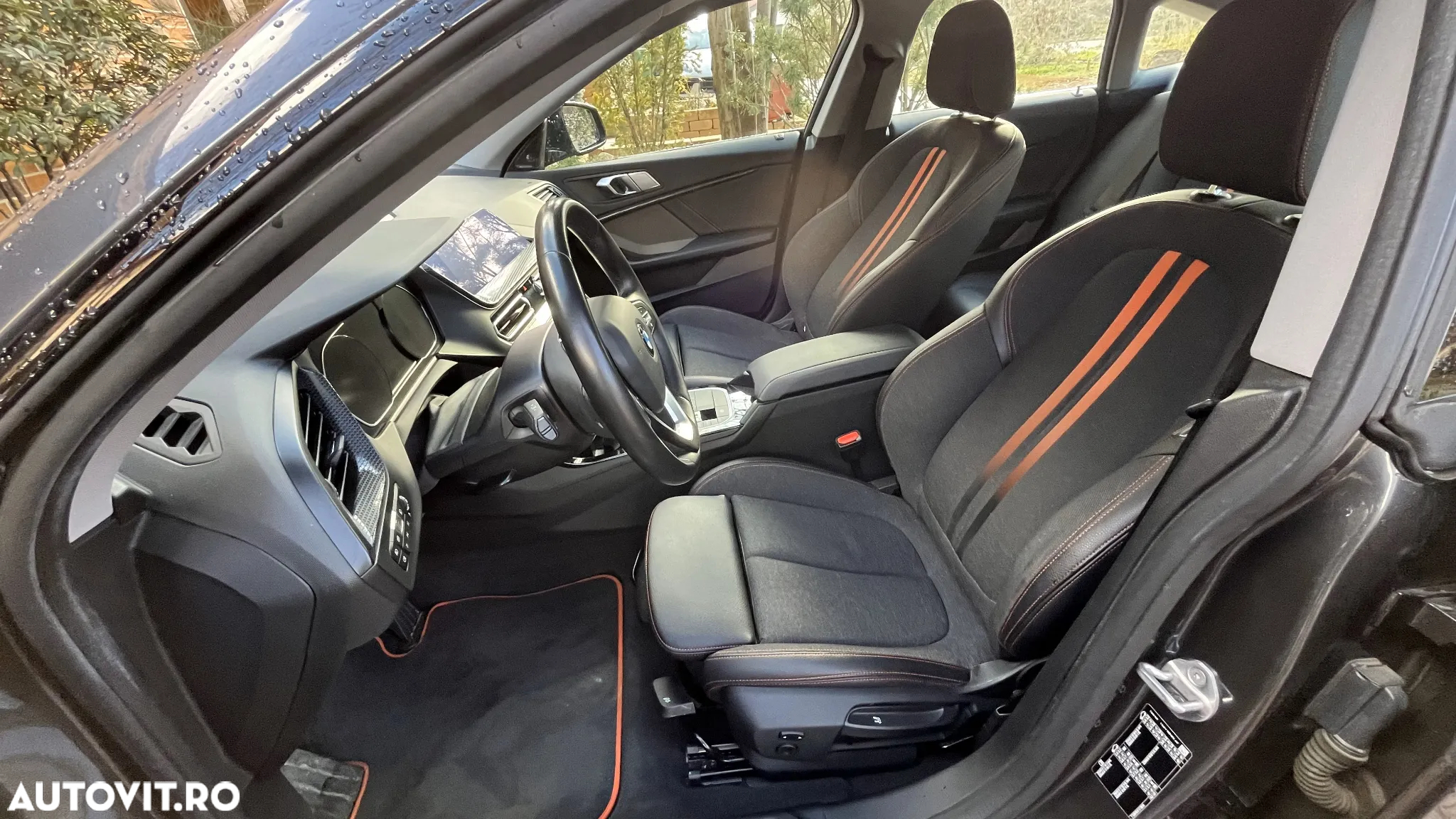 BMW Seria 2 220d AT - 12