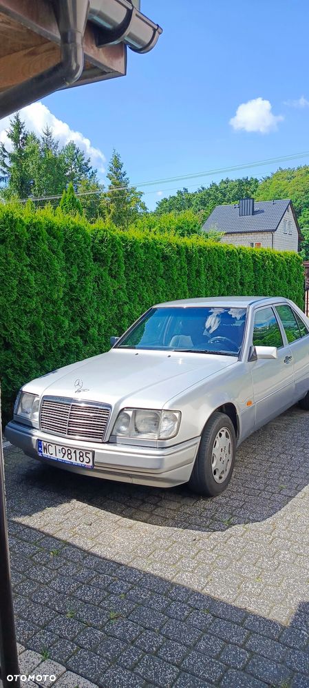 Mercedes-Benz Klasa E - 1