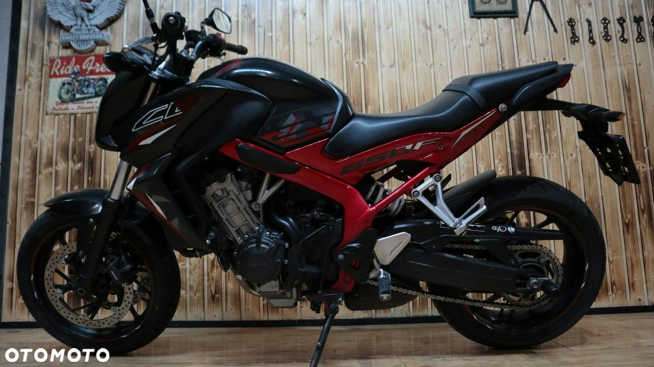 Honda CB - 21