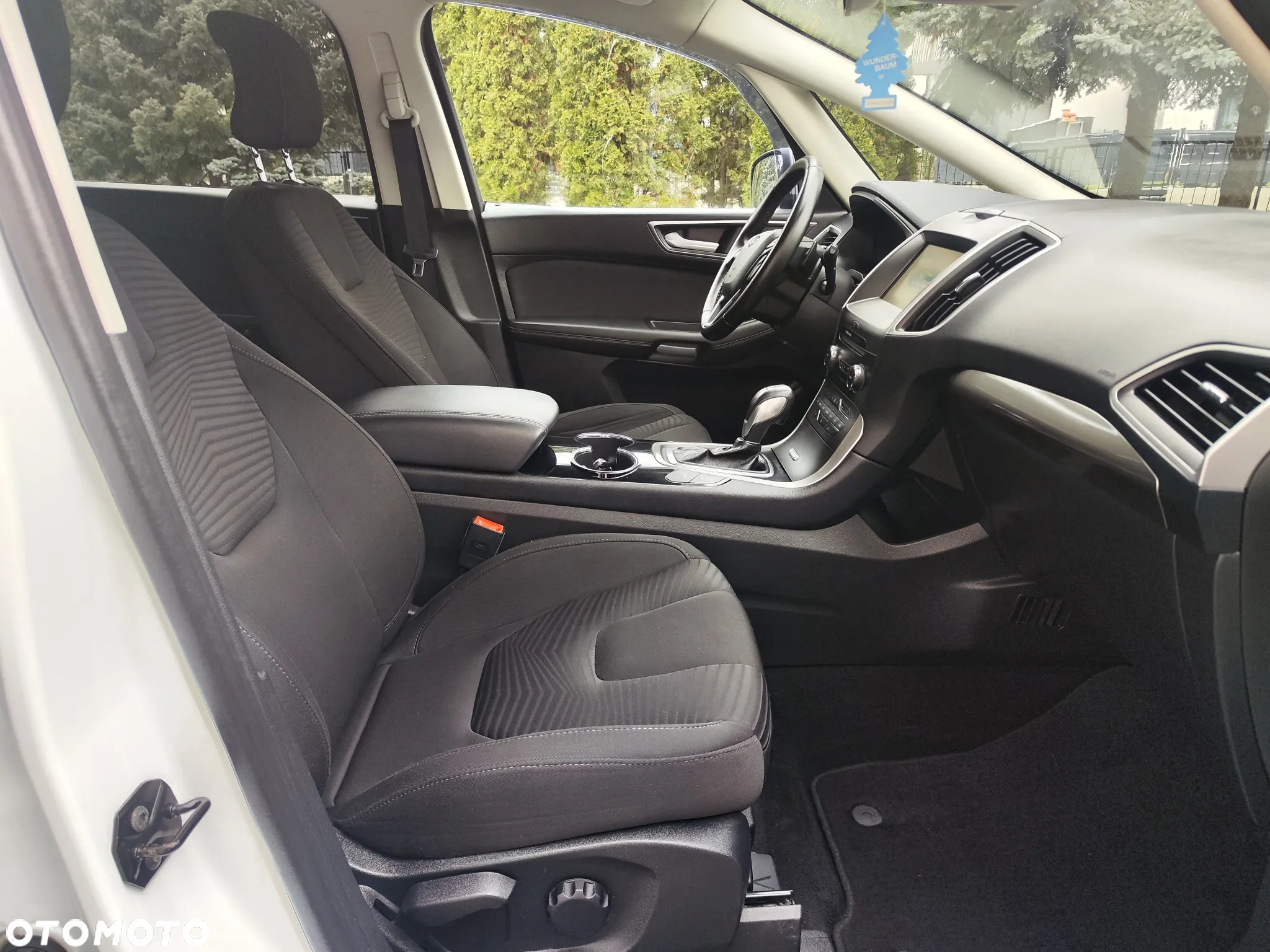 Ford S-Max 2.0 TDCi Trend - 26