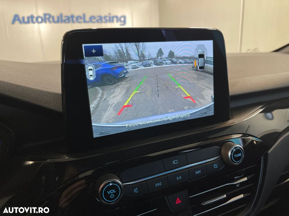 Ford Kuga 2.5 Duratec PHEV ST-LINE - 13