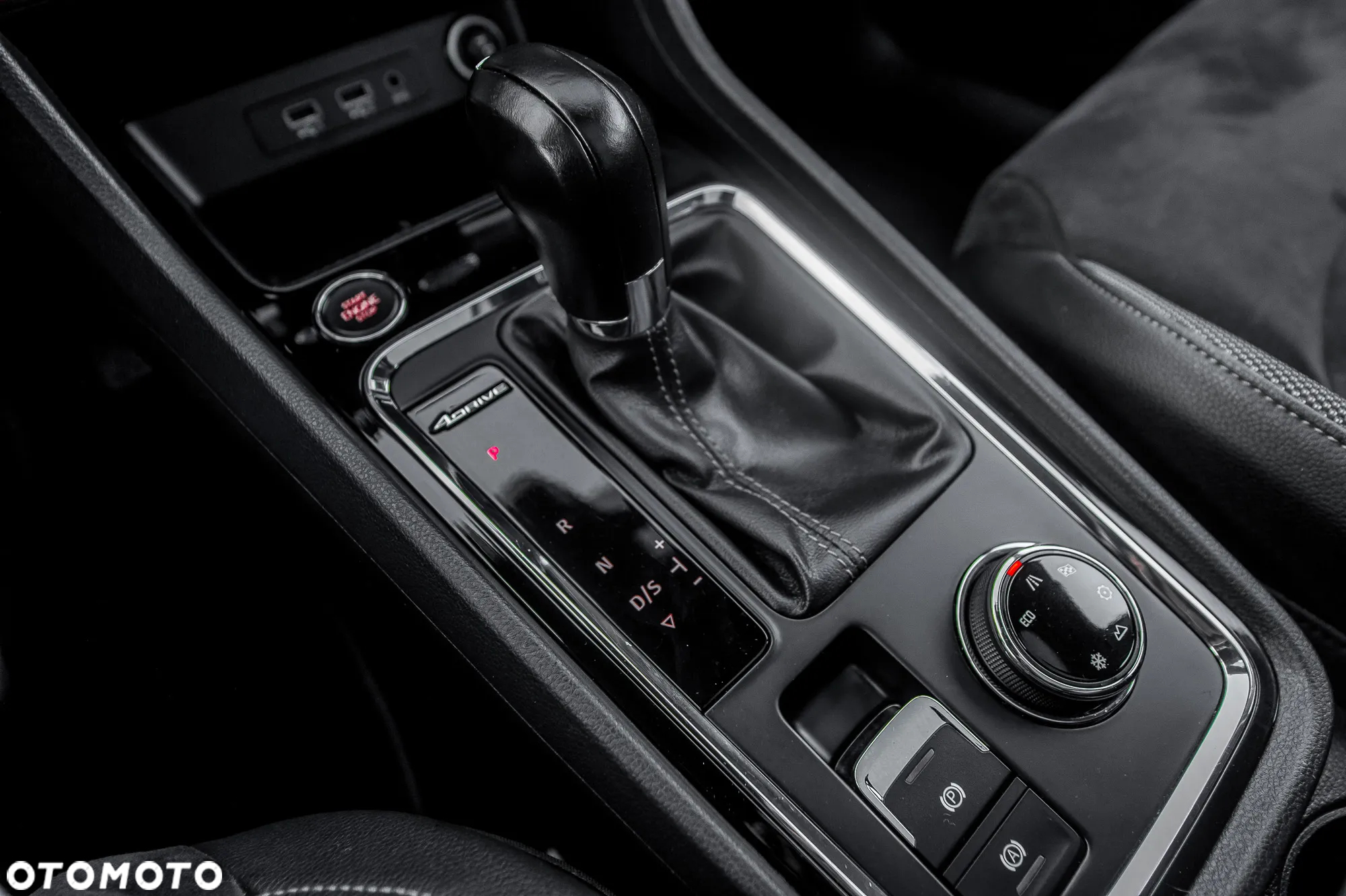 Seat Ateca 2.0 TSI 4Drive DSG XCELLENCE - 39