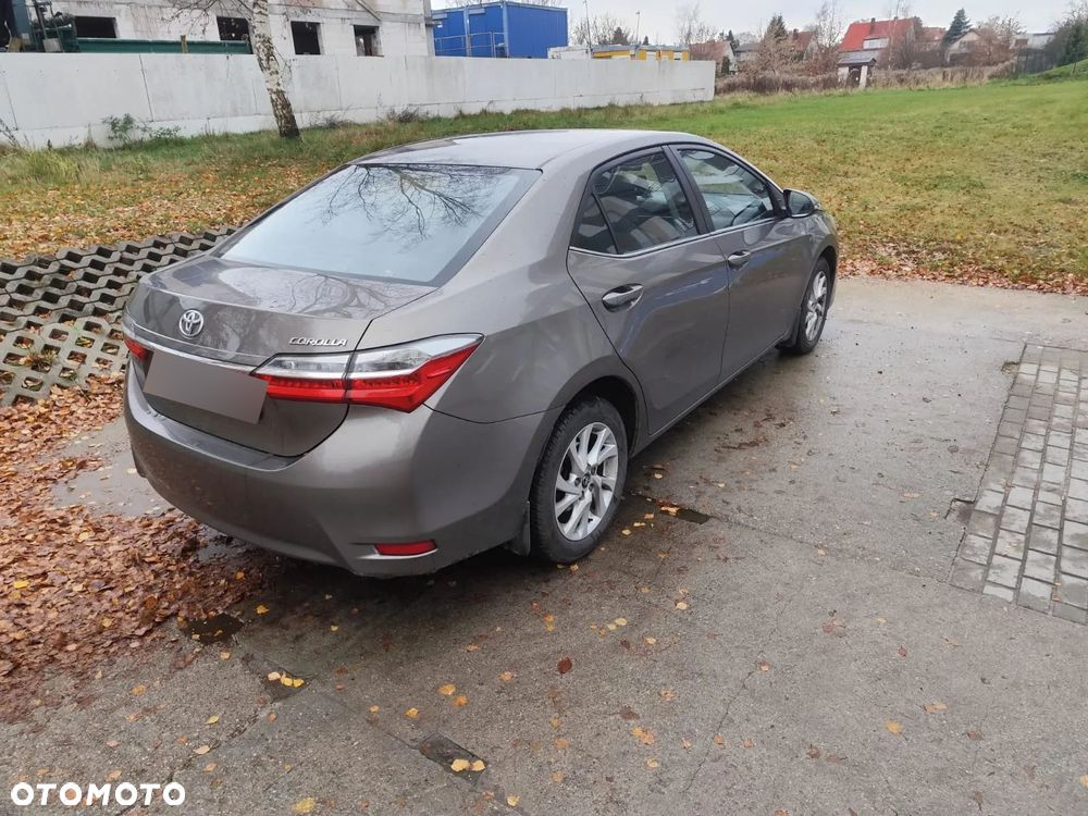 Toyota Corolla 1.6 Comfort - 15