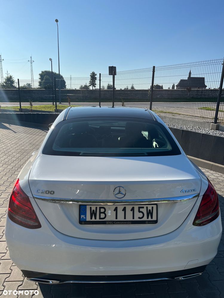 Mercedes-Benz Klasa C 200 4-Matic 9G-TRONIC - 2