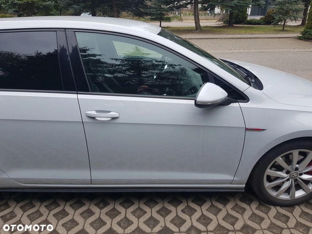 Volkswagen Golf 2.0 TSI BMT GTI Performance DSG - 8