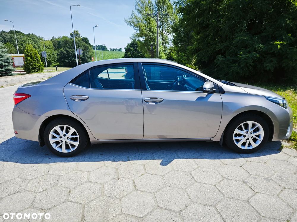 Toyota Corolla 1.6 Active - 8
