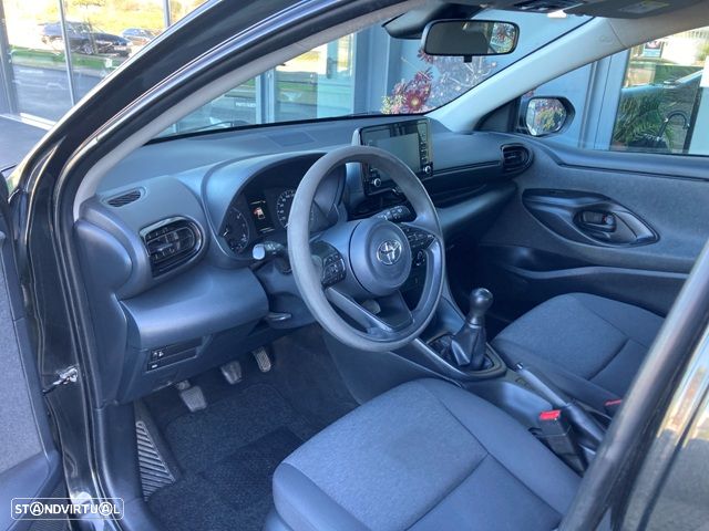 Toyota Yaris 1.0 VVT-i ACtive - 10