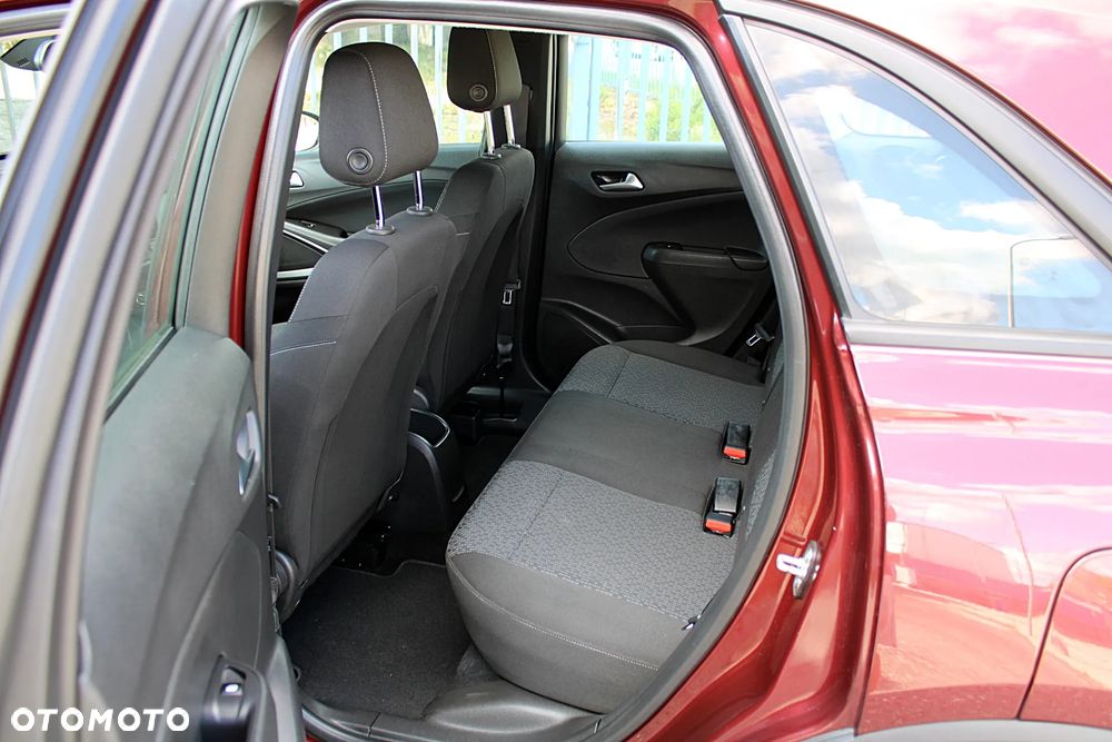Opel Crossland X - 17