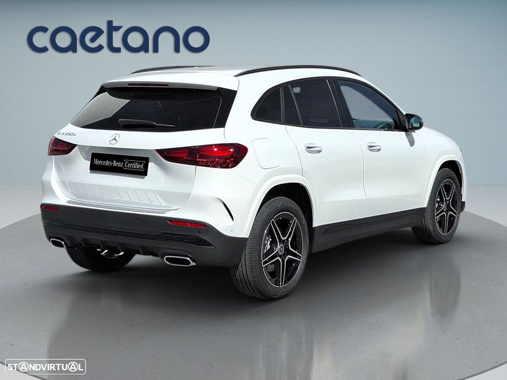 Mercedes-Benz GLA 250 e AMG Line - 8