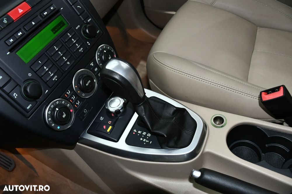 Land Rover Freelander - 17