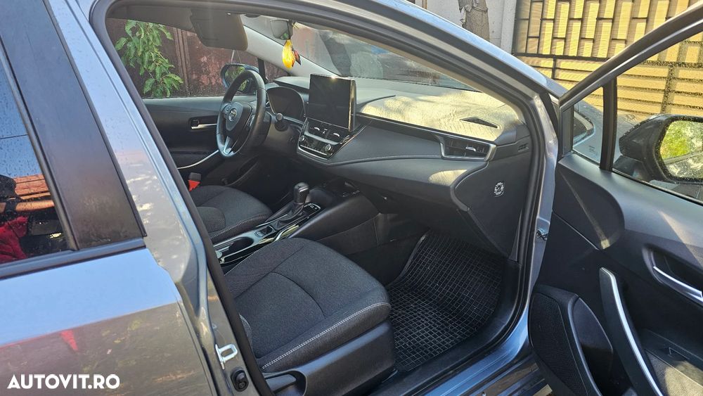 Toyota Corolla 1.8 HEV Business - 7