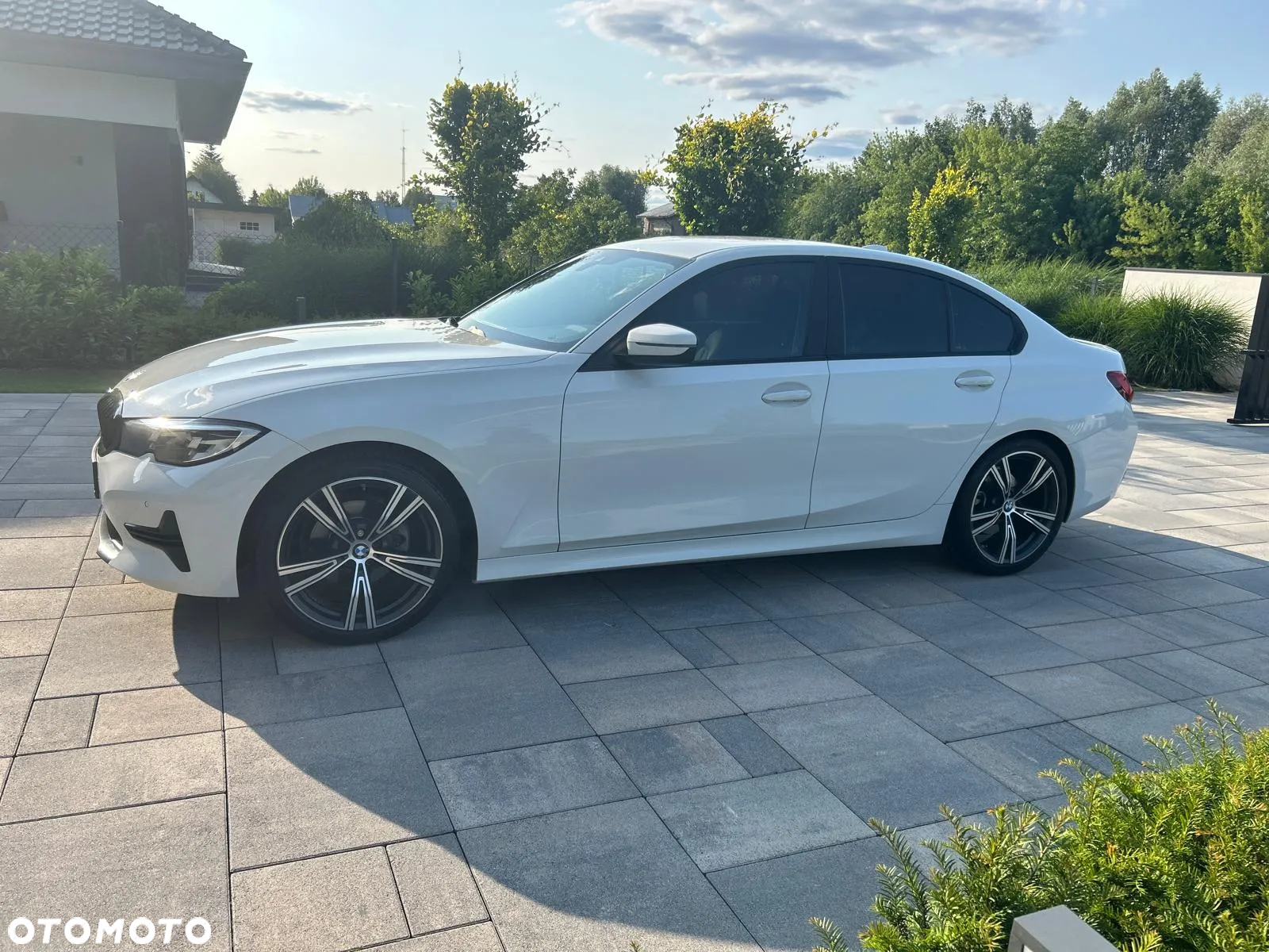 BMW Seria 3 320i Advantage - 8