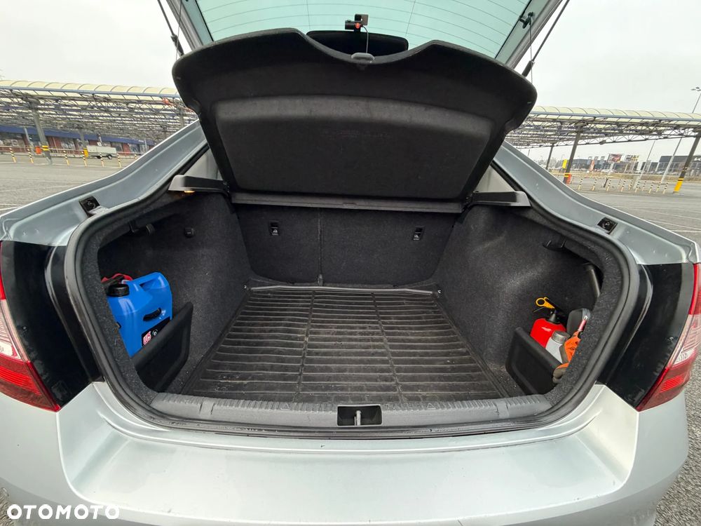 Skoda RAPID 1.0 TSI Style - 7