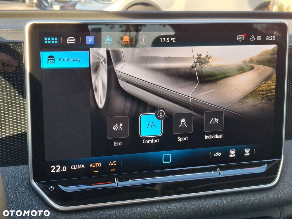 Volkswagen Tiguan 1.5 eTSI Trend DSG - 32