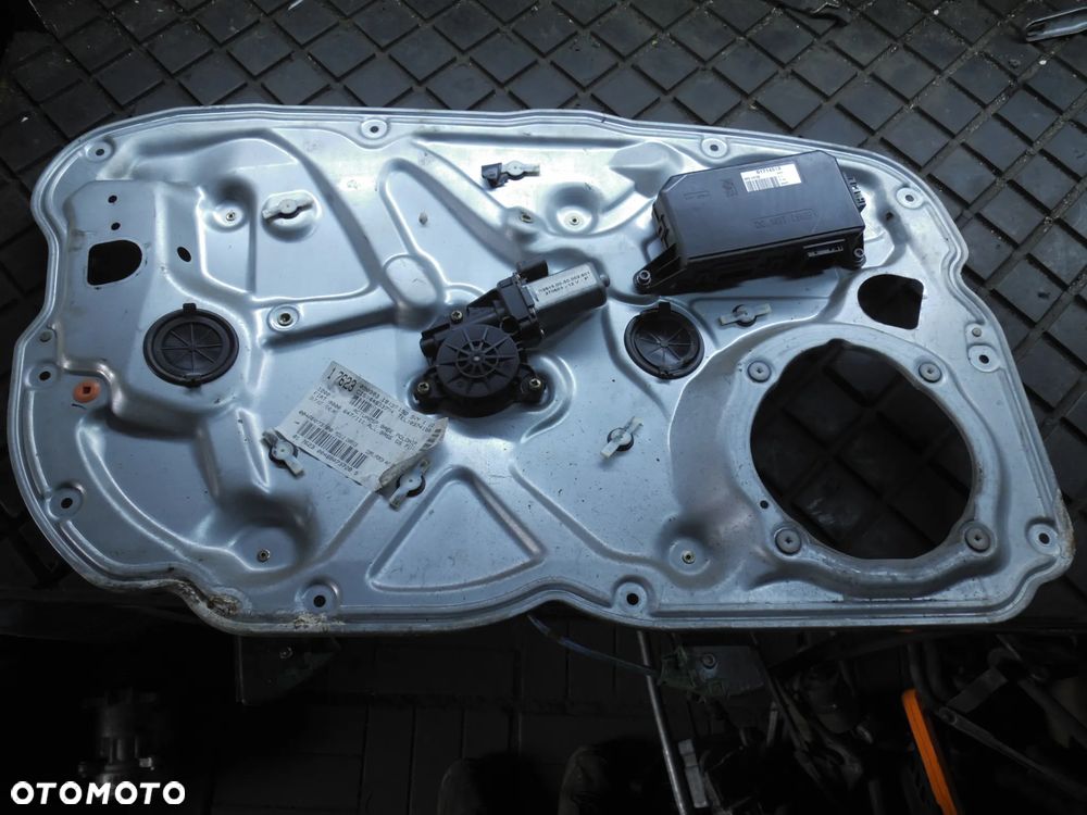 PODNOŚNIK SZYBY PRZÓD LEWY FIAT STILO 5D POSIADAM 2 SZT - 1