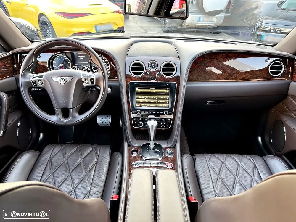 Bentley Continental Flying Spur - 9