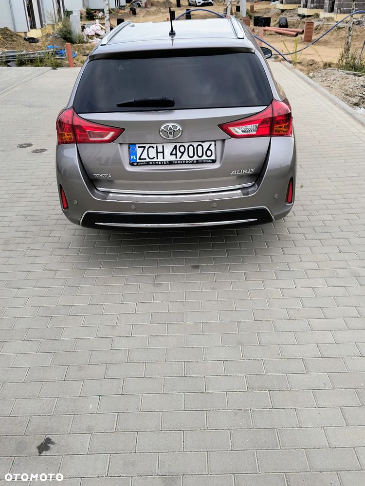Toyota Auris 1.6 Valvematic Edition - 4