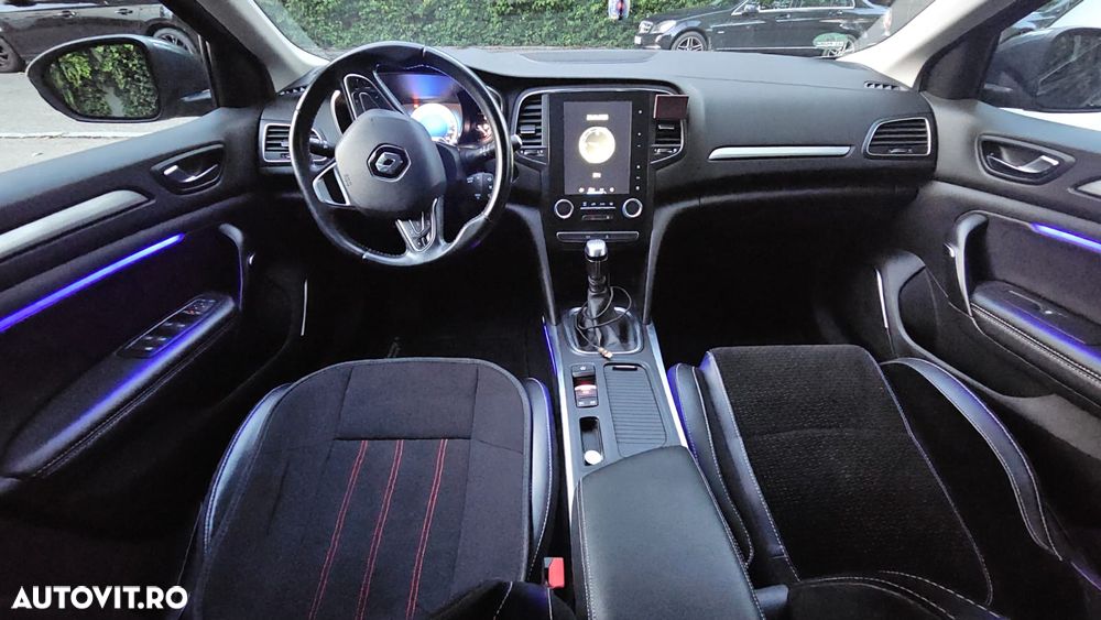 Renault Megane 1.5 dCI Intens - 1