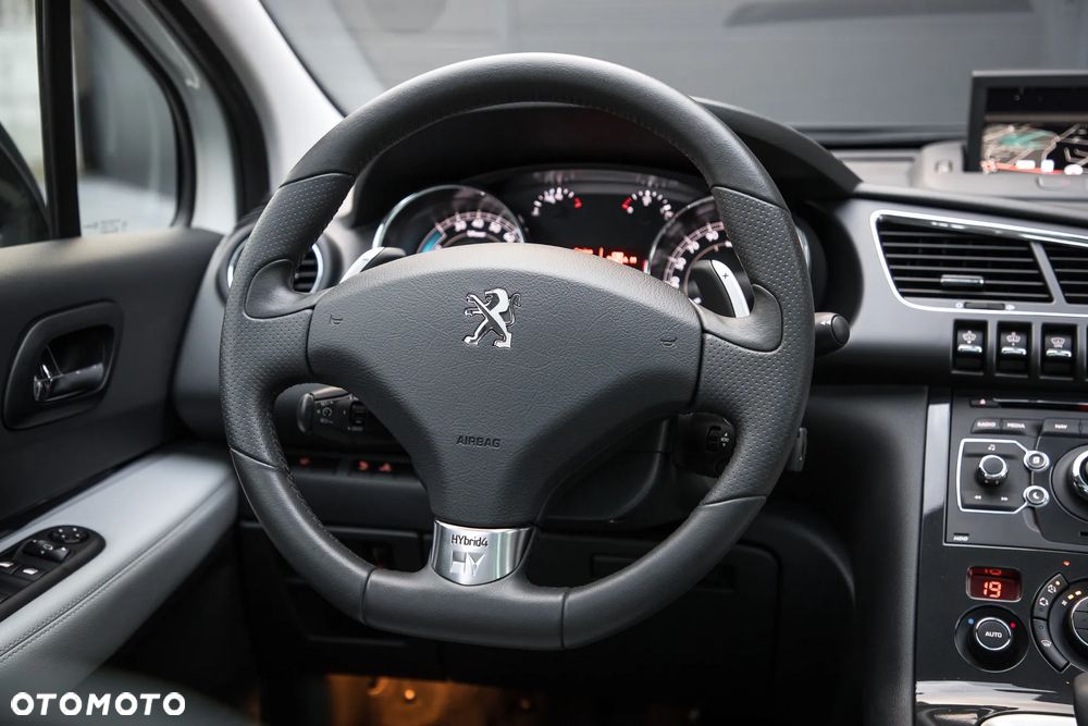 Peugeot 3008 - 17