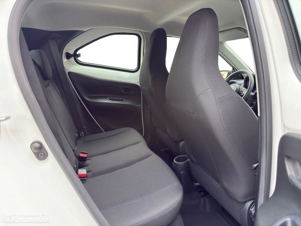 Toyota Aygo X Standard - 17