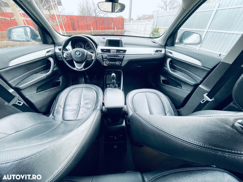 BMW X1 xDrive18d - 10
