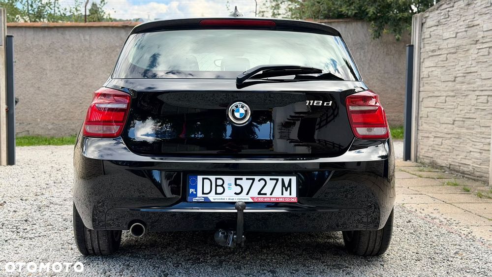 BMW Seria 1 118d DPF Edition Sport - 18