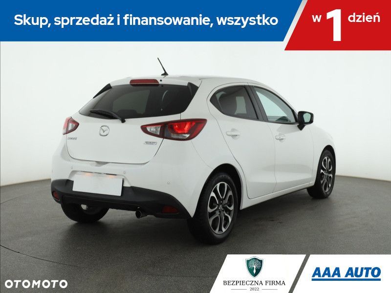 Mazda 2 - 7