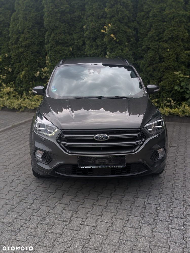 Ford Kuga 2.0 EcoBlue 4x4 ST-LINE - 2