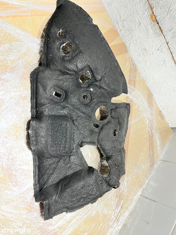 BMW 5 F11 IZOLACJA WYGLUSZENIE BAGAZNIKA 9168513 - 2