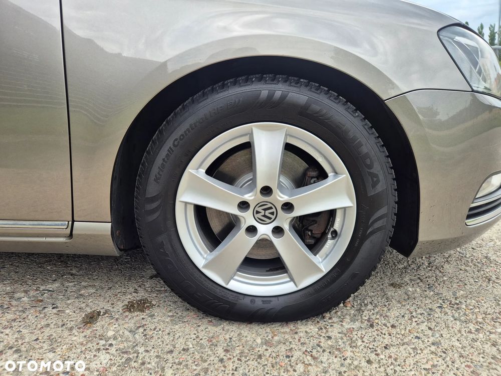 Volkswagen Passat 2.0 TDI DSG BlueMotion Technology Highline - 11