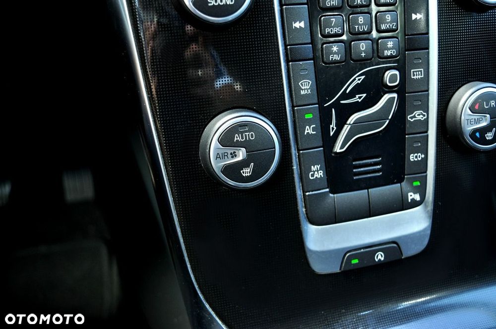 Volvo V40 D2 Geartronic Inscription - 22