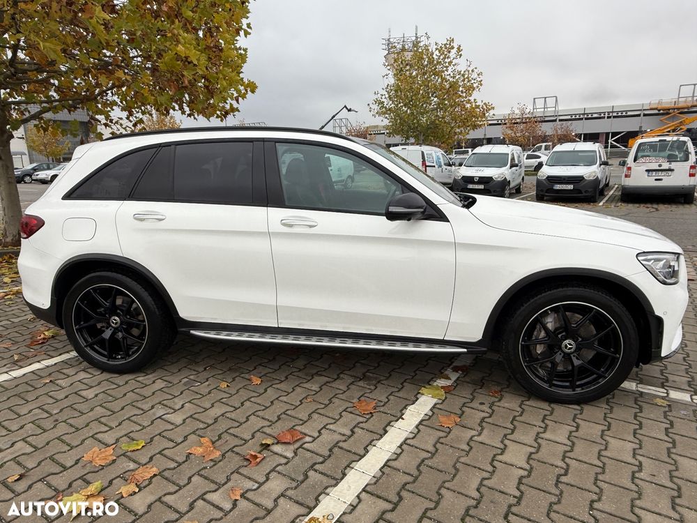 Mercedes-Benz GLC - 4