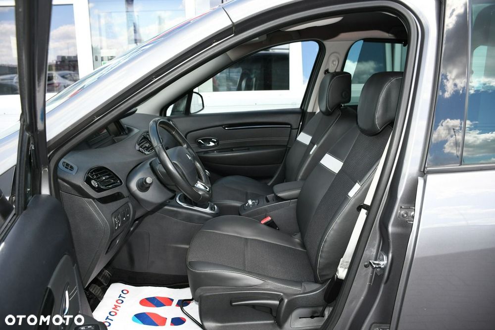 Renault Grand Scenic Energy TCe 130 S&S Bose Edition - 21